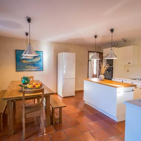 Le Grand Gapard 24 Pers Holiday home *