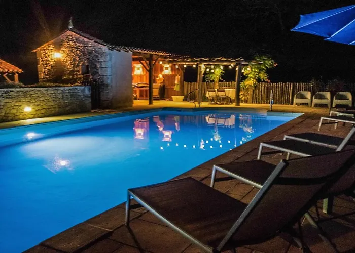 Le Grand Gapard 24 Pers * Issac